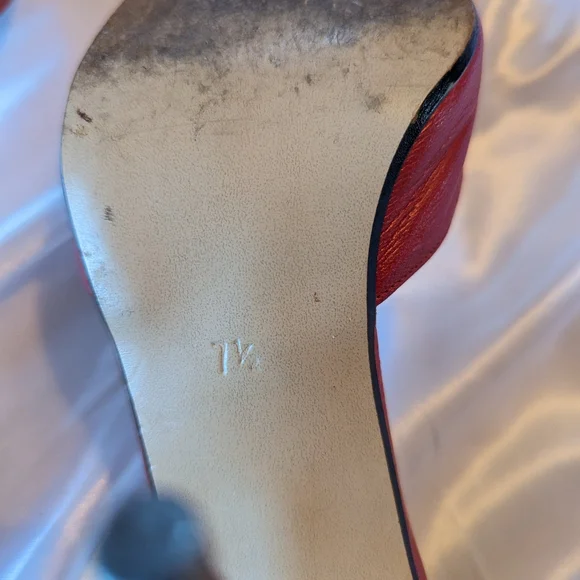 Heels - Picture 3 of 6